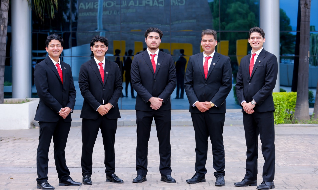 Equipo de FAECO hace historia al obtener el Primer Lugar en el Reto Banxico 2026